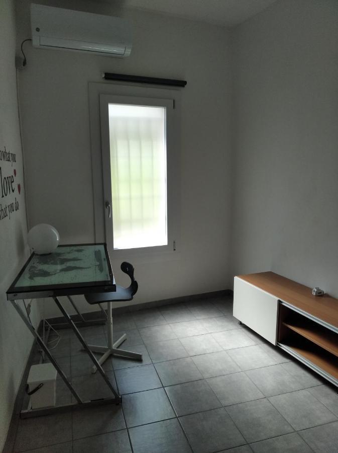 Tra La Stazione E Il Lago Apartment Verbania Ngoại thất bức ảnh